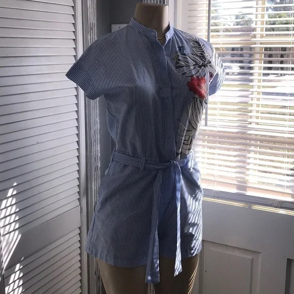 Zara Basic Floral Blue Striped Romper - Picture 4 of 10